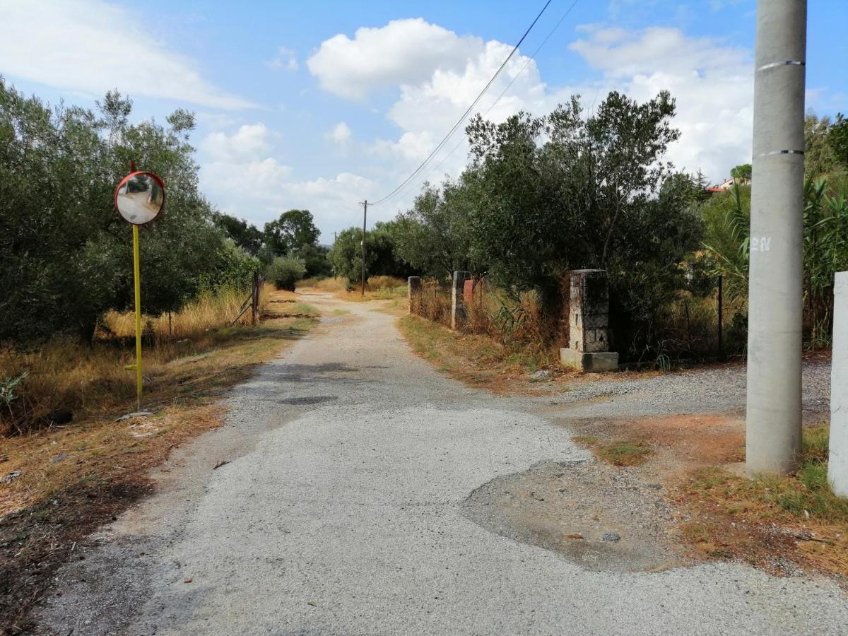 Costasfarmhouse, Pallini, Near Athens Airport Apartment Exterior photo