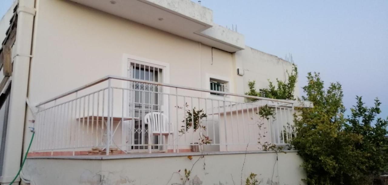 Costasfarmhouse, Pallini, Near Athens Airport Apartment Exterior photo