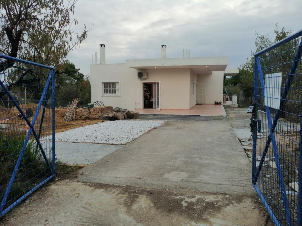 Costasfarmhouse, Pallini, Near Athens Airport Apartment Exterior photo